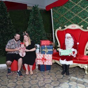 Meet your Posher, Liana